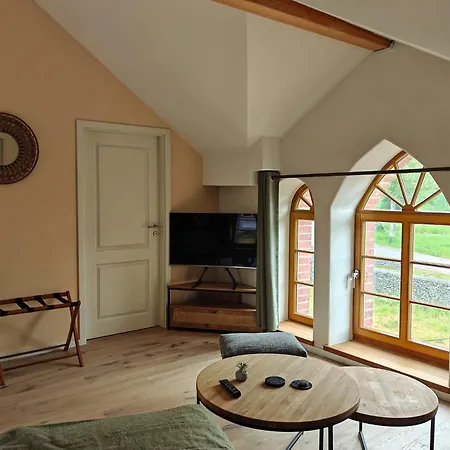 Wellness-apartment Mit Eigener Sauna Und Whirlpool - Fuer Kurzentschlossene Apartament Großharthau
