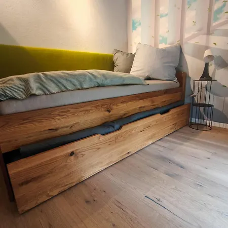 Wellness-apartment Mit Eigener Sauna Und Whirlpool - Fuer Kurzentschlossene Großharthau